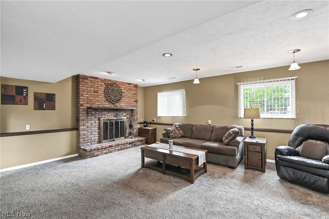 8123 Stuart Court North Royalton OH 44133