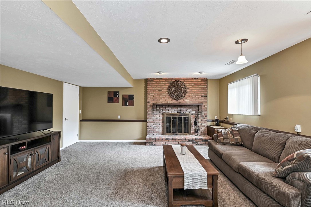 8123 Stuart Court North Royalton OH 44133