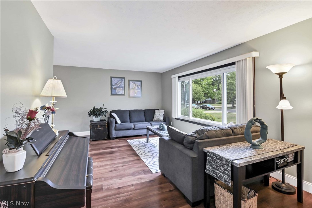 8123 Stuart Court North Royalton OH 44133