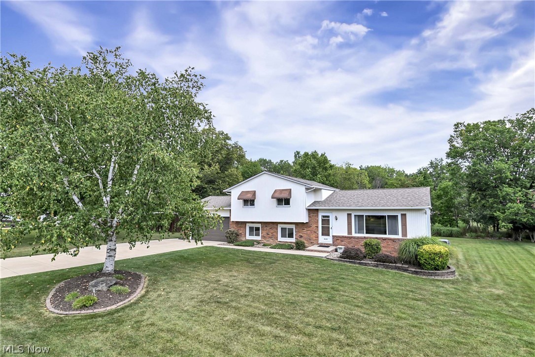 8123 Stuart Court North Royalton OH 44133