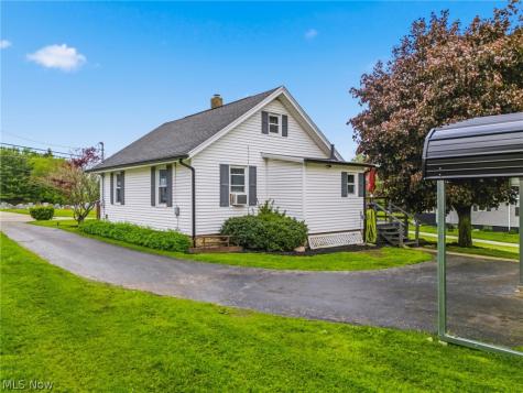 11136 Orrville Street NW Massillon OH 44647