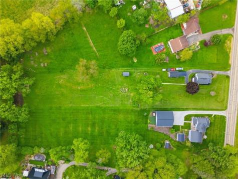 11136 Orrville Street NW Massillon OH 44647