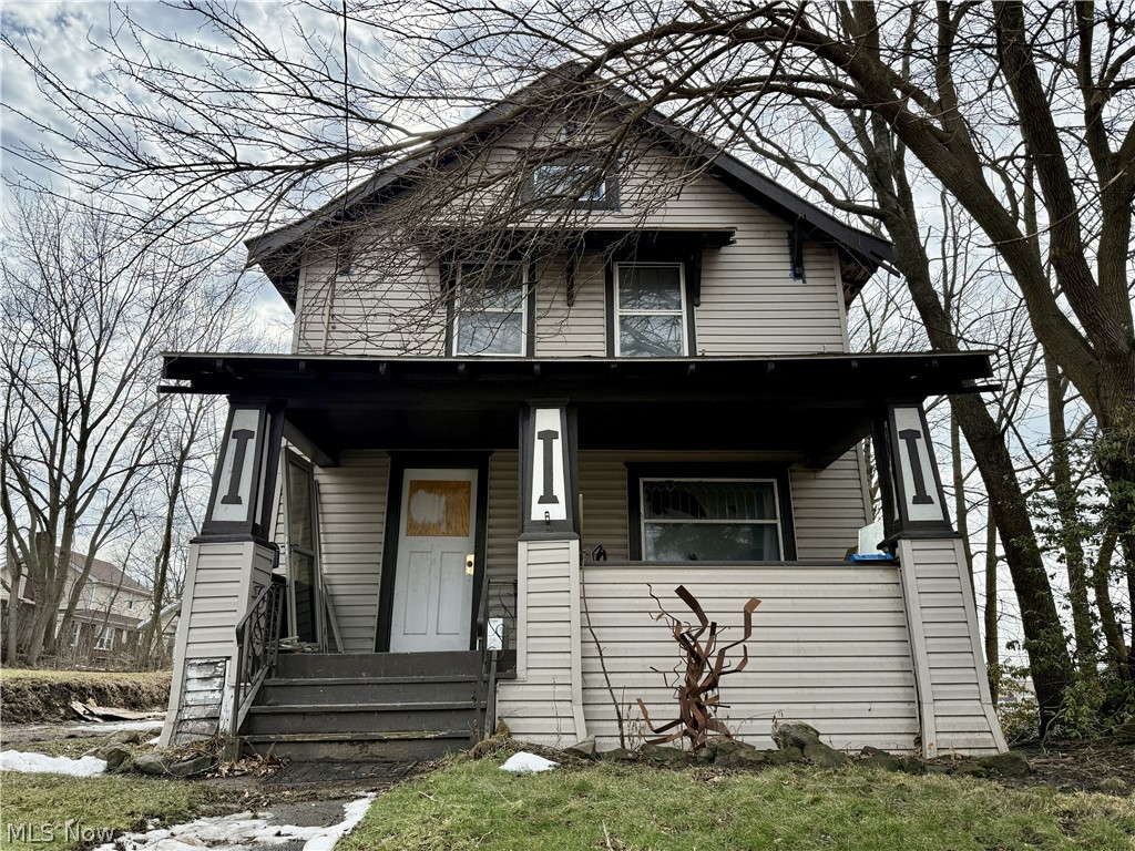 22 Brighton Drive Akron OH 44301