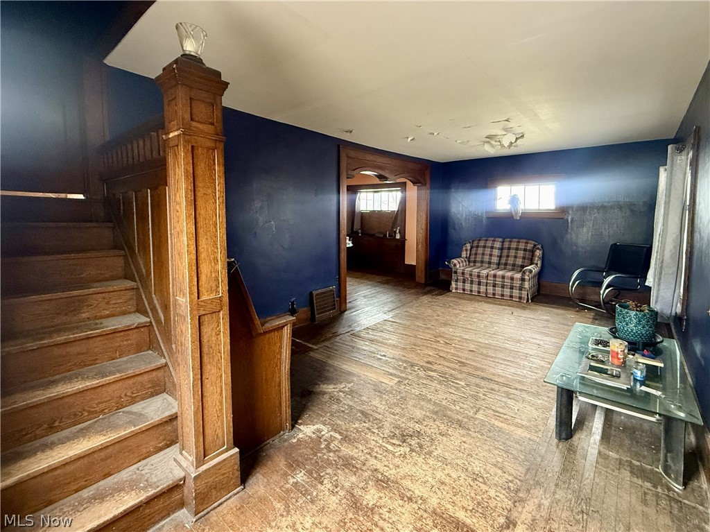 22 Brighton Drive Akron OH 44301