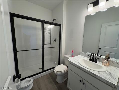 166 Harvest Way Elyria OH 44035