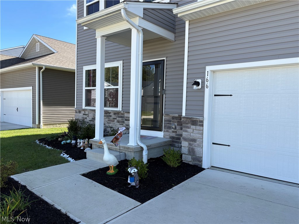 166 Harvest Way Elyria OH 44035
