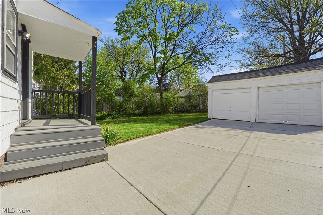 2009 Marlindale Road Cleveland OH 44118
