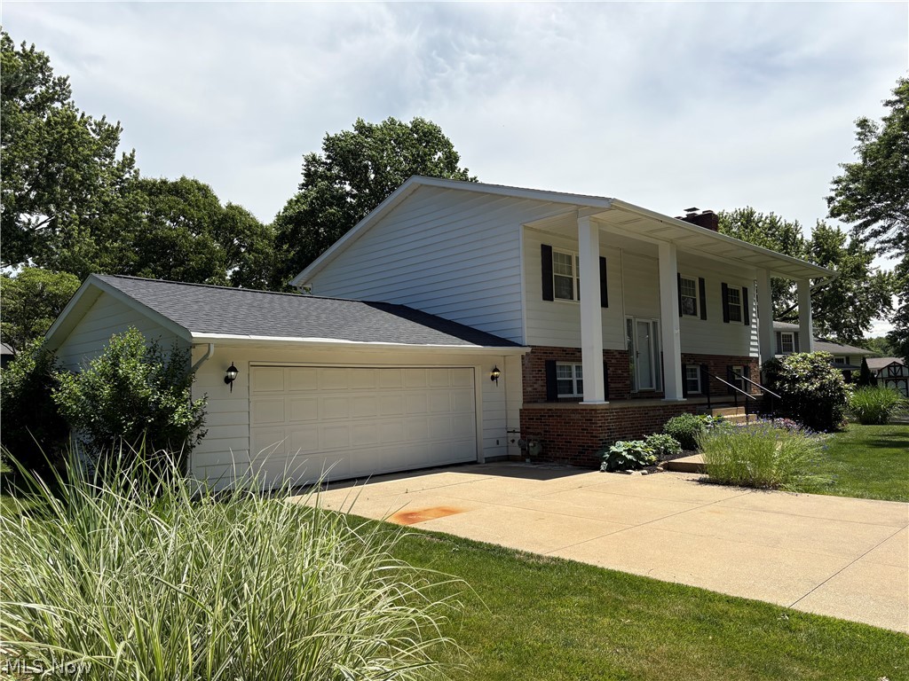 4491 Merlin Drive Uniontown OH 44685