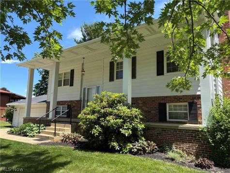 4491 Merlin Drive Uniontown OH 44685