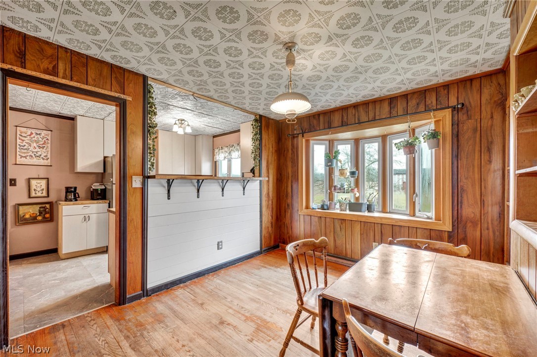 7182 State Route 45 North Bloomfield OH 44450