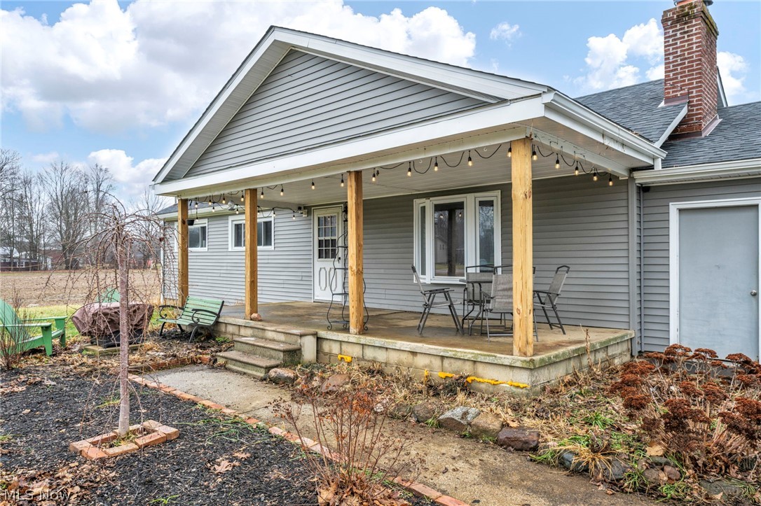 7182 State Route 45 North Bloomfield OH 44450