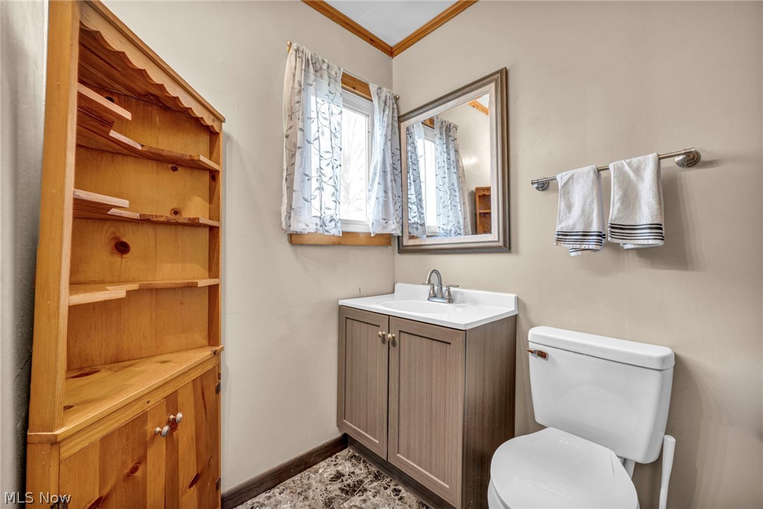 7182 State Route 45 North Bloomfield OH 44450