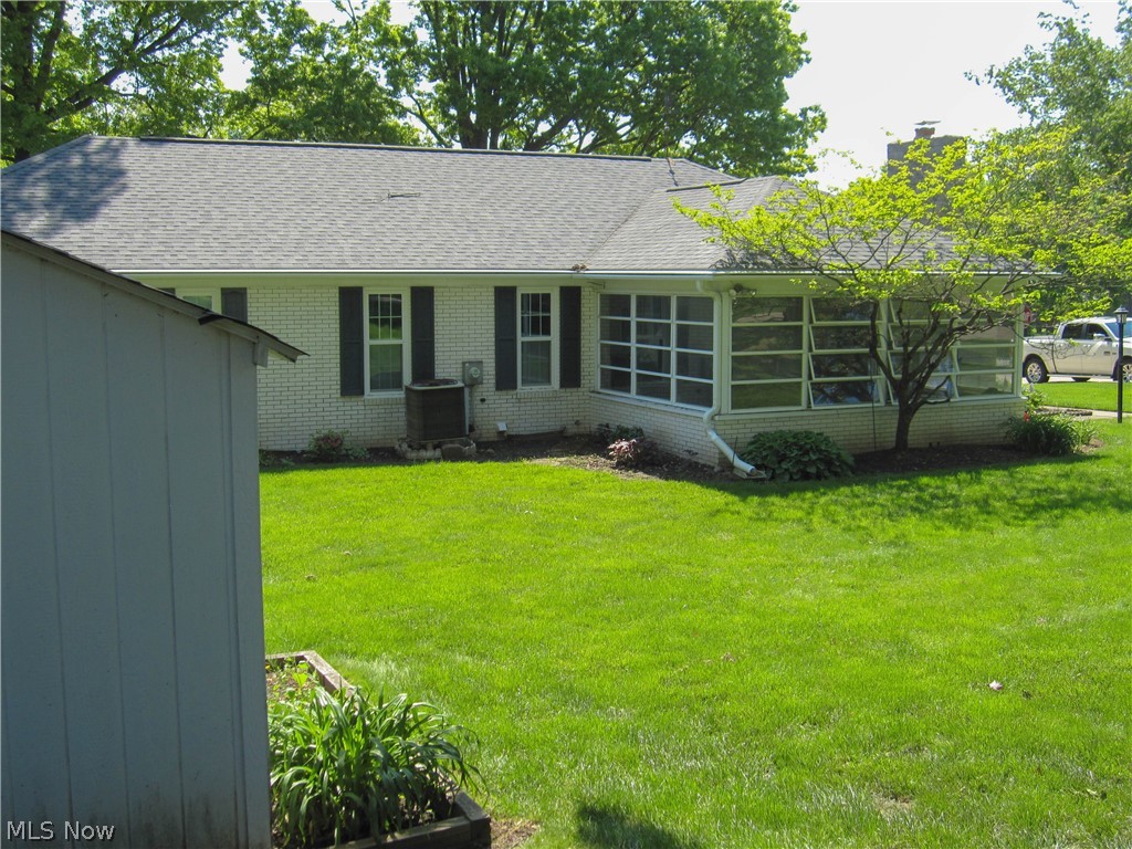 7351 Starcliff Avenue NW North Canton OH 44720