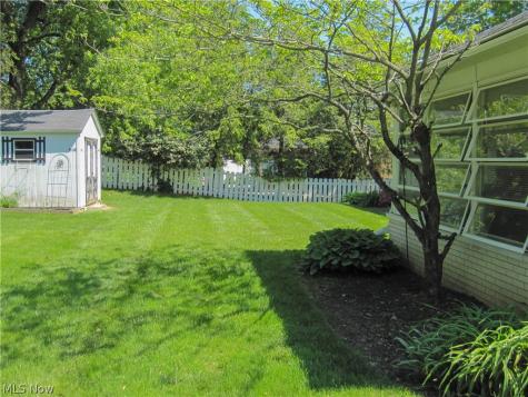 7351 Starcliff Avenue NW North Canton OH 44720