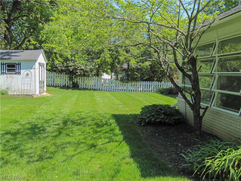 7351 Starcliff Avenue NW North Canton OH 44720