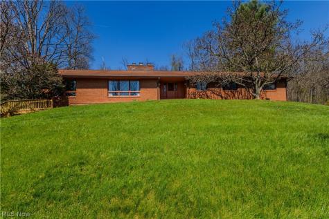 100 Crestwood Circle Marietta OH 45750