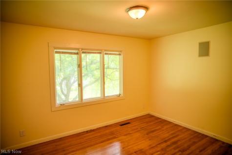 100 Crestwood Circle Marietta OH 45750