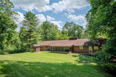 100 Crestwood Circle Marietta OH 45750