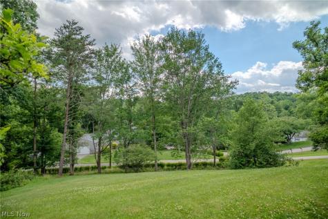 100 Crestwood Circle Marietta OH 45750