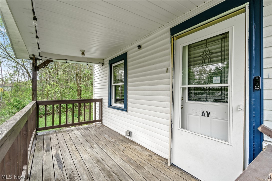 1175 Robert Avenue NW Warren OH 44485