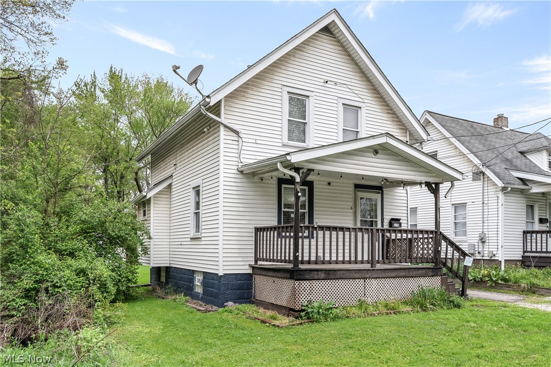1175 Robert Avenue NW Warren OH 44485