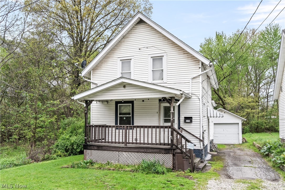 1175 Robert Avenue NW Warren OH 44485