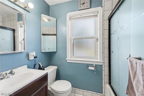 3142 W 139th Street Cleveland OH 44111
