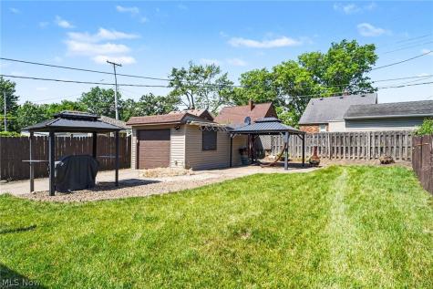 3142 W 139th Street Cleveland OH 44111