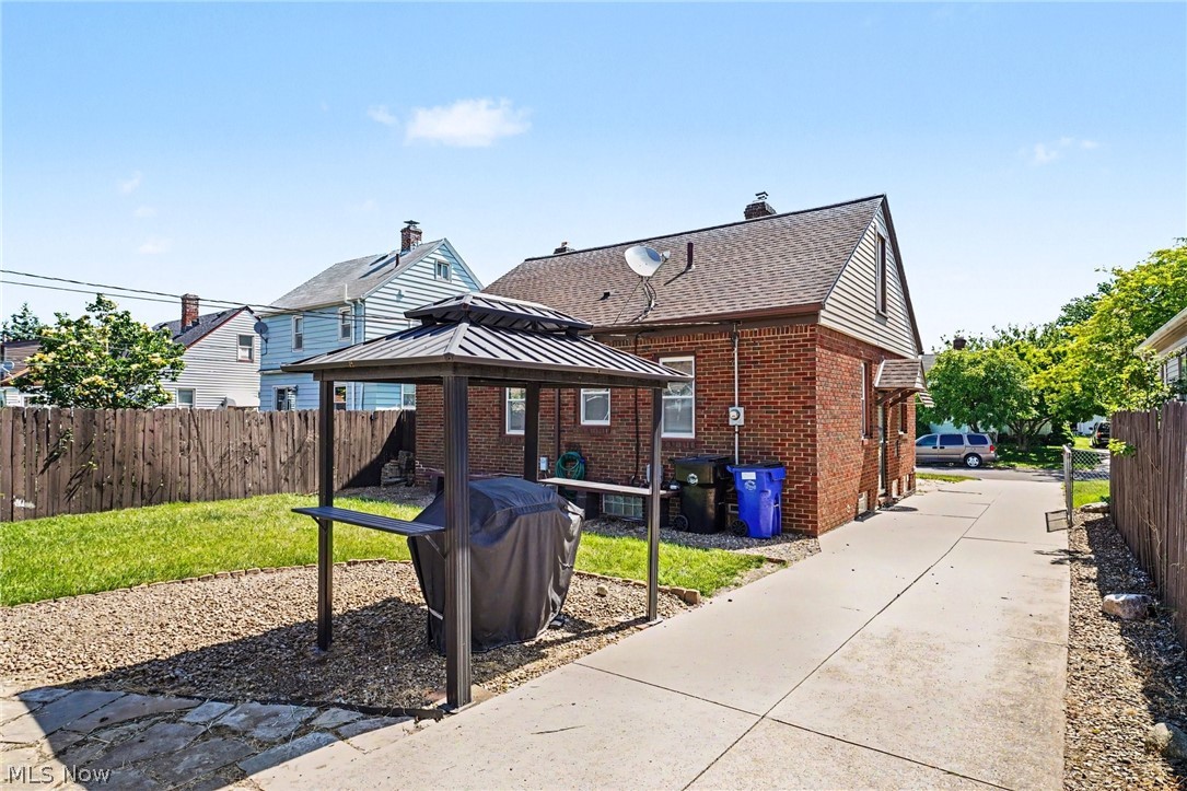 3142 W 139th Street Cleveland OH 44111