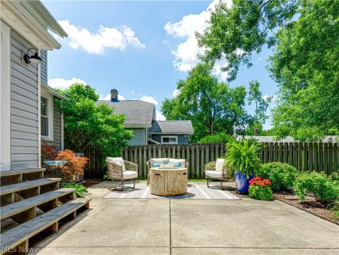 2048 9th Street Cuyahoga Falls OH 44221