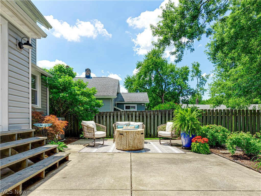 2048 9th Street Cuyahoga Falls OH 44221