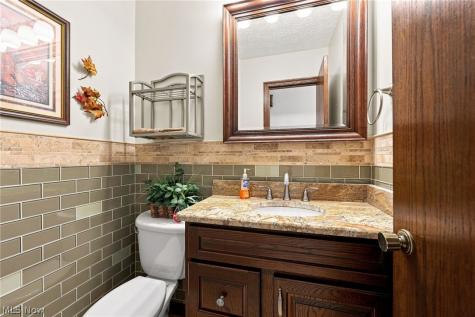 2914 Serfass Road Clinton OH 44216