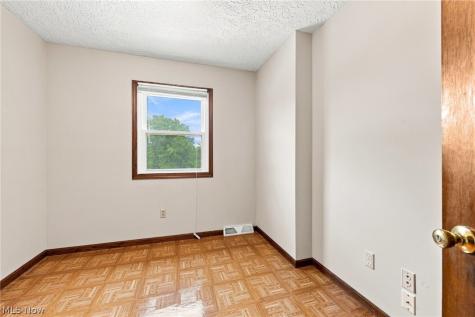 2914 Serfass Road Clinton OH 44216