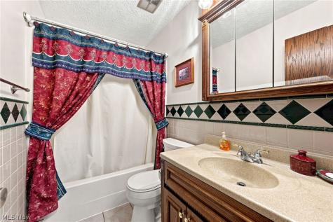 2914 Serfass Road Clinton OH 44216