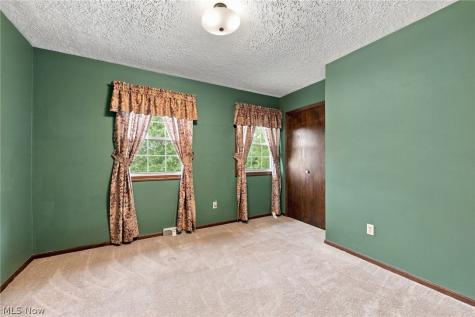 2914 Serfass Road Clinton OH 44216