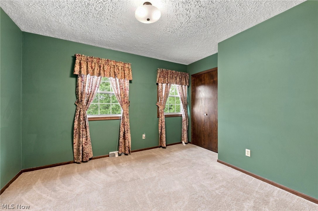 2914 Serfass Road Clinton OH 44216