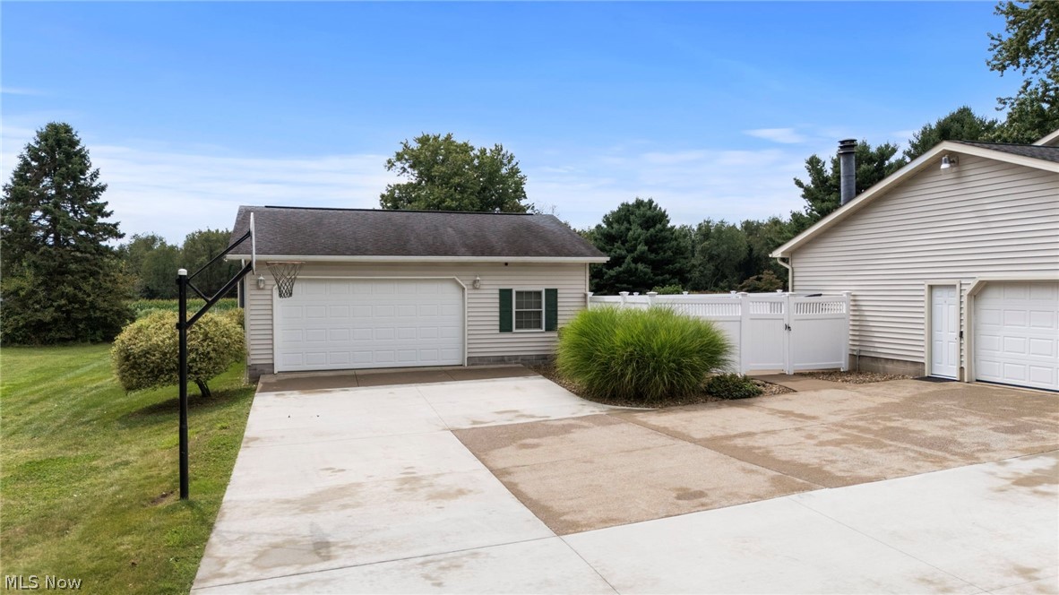 2914 Serfass Road Clinton OH 44216