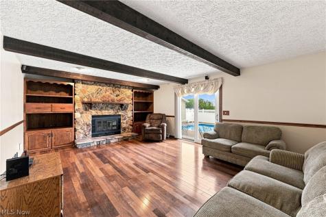 2914 Serfass Road Clinton OH 44216