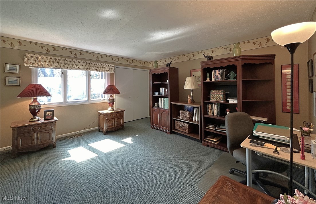 692 Arbor Way Aurora OH 44202