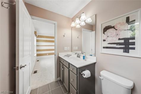 1583 Crescent Drive Streetsboro OH 44241
