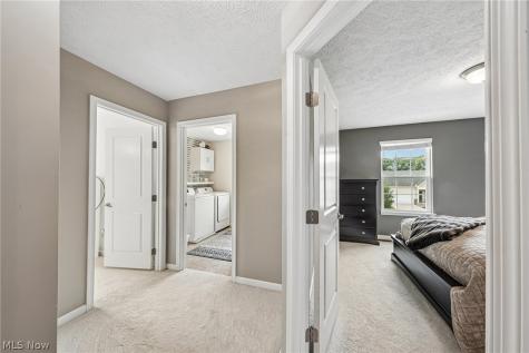 1583 Crescent Drive Streetsboro OH 44241