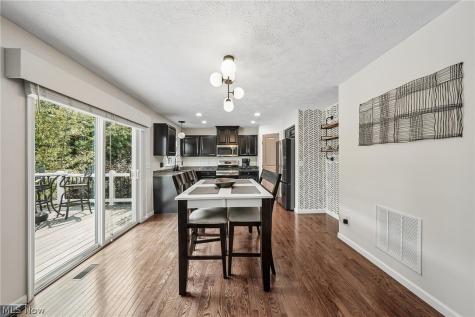1583 Crescent Drive Streetsboro OH 44241