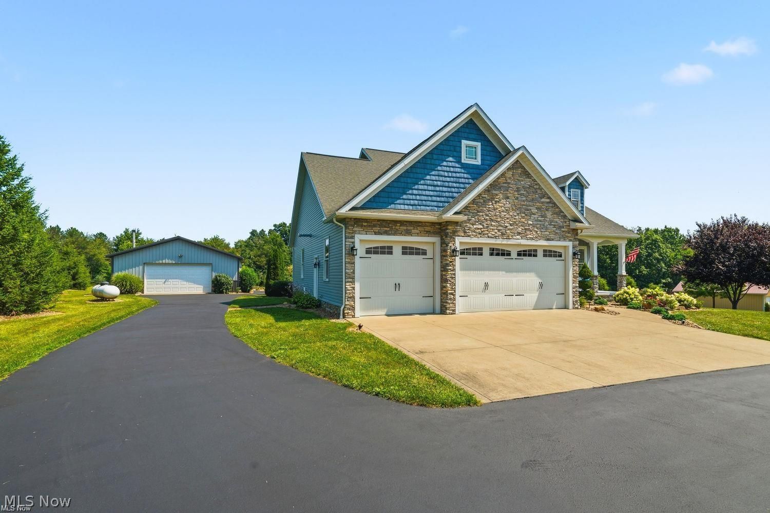 10685 Beech Street NE Louisville OH 44641