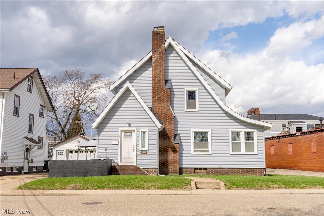 1421 Ferndale Road NW Canton OH 44709