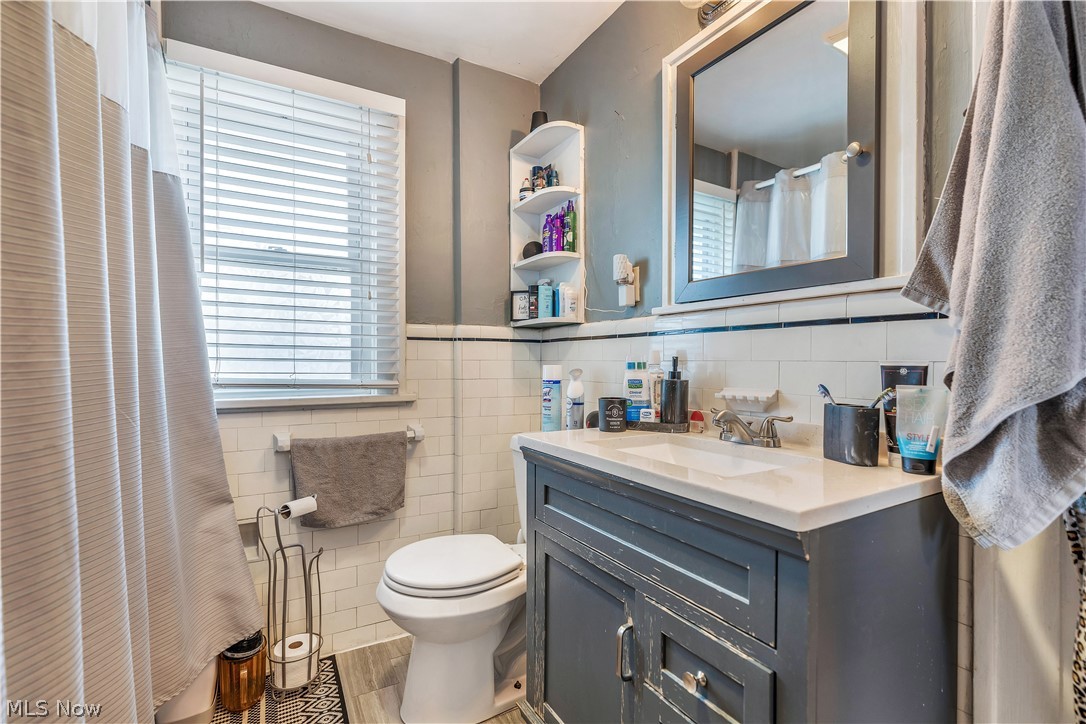 1421 Ferndale Road NW Canton OH 44709