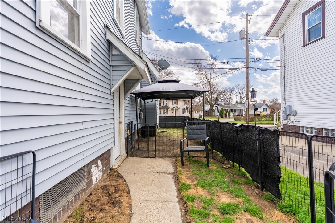 1421 Ferndale Road NW Canton OH 44709