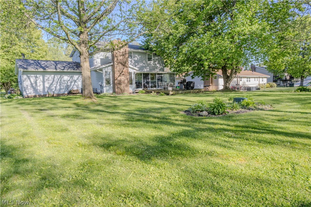11805 Meadowlane Avenue NW Uniontown OH 44685