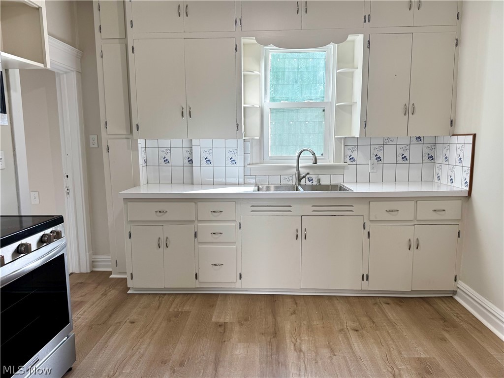 717 S South Lawn Avenue Coshocton OH 43812