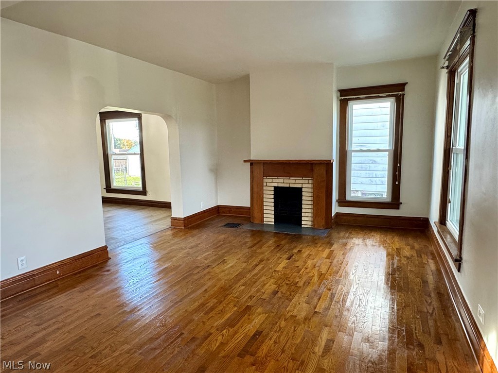 717 S South Lawn Avenue Coshocton OH 43812