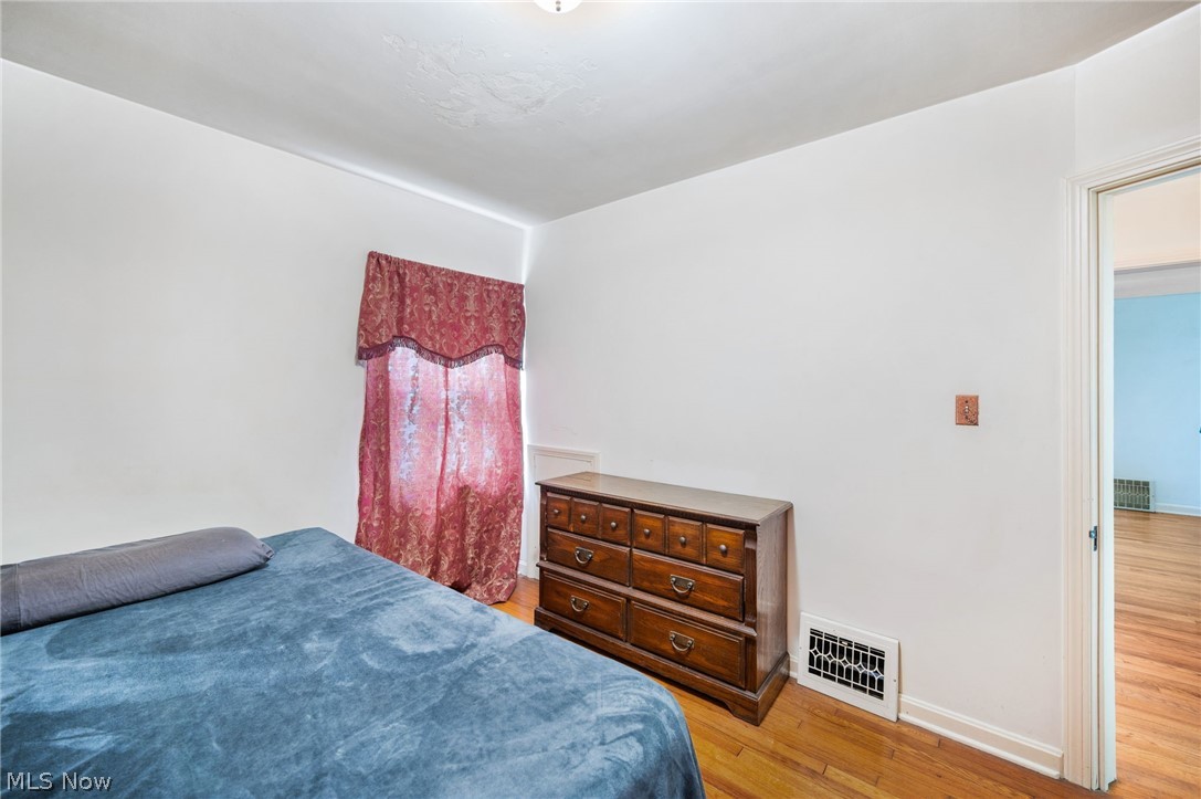 21570 Priday Avenue Euclid OH 44123